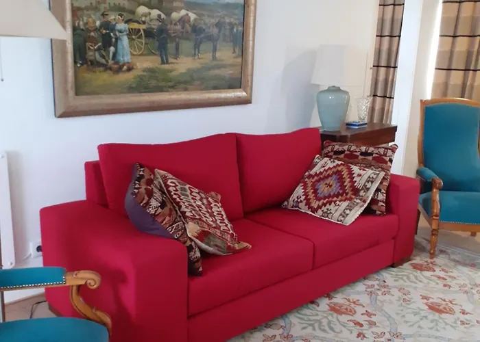 Апартаменты Charming Penthouse