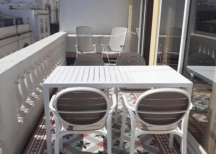 Апартаменты Charming Penthouse *