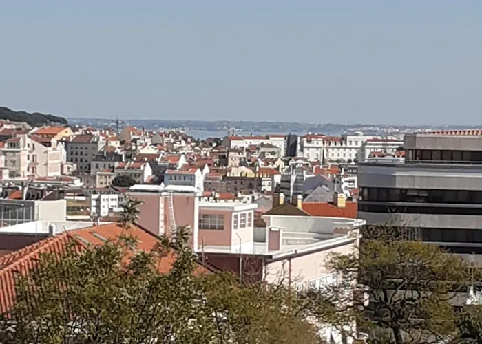 Charming Penthouse 公寓